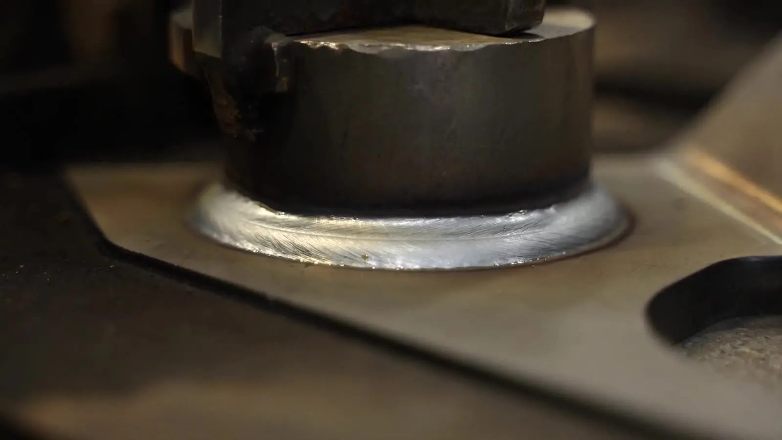 Flange boss, welded — IMS