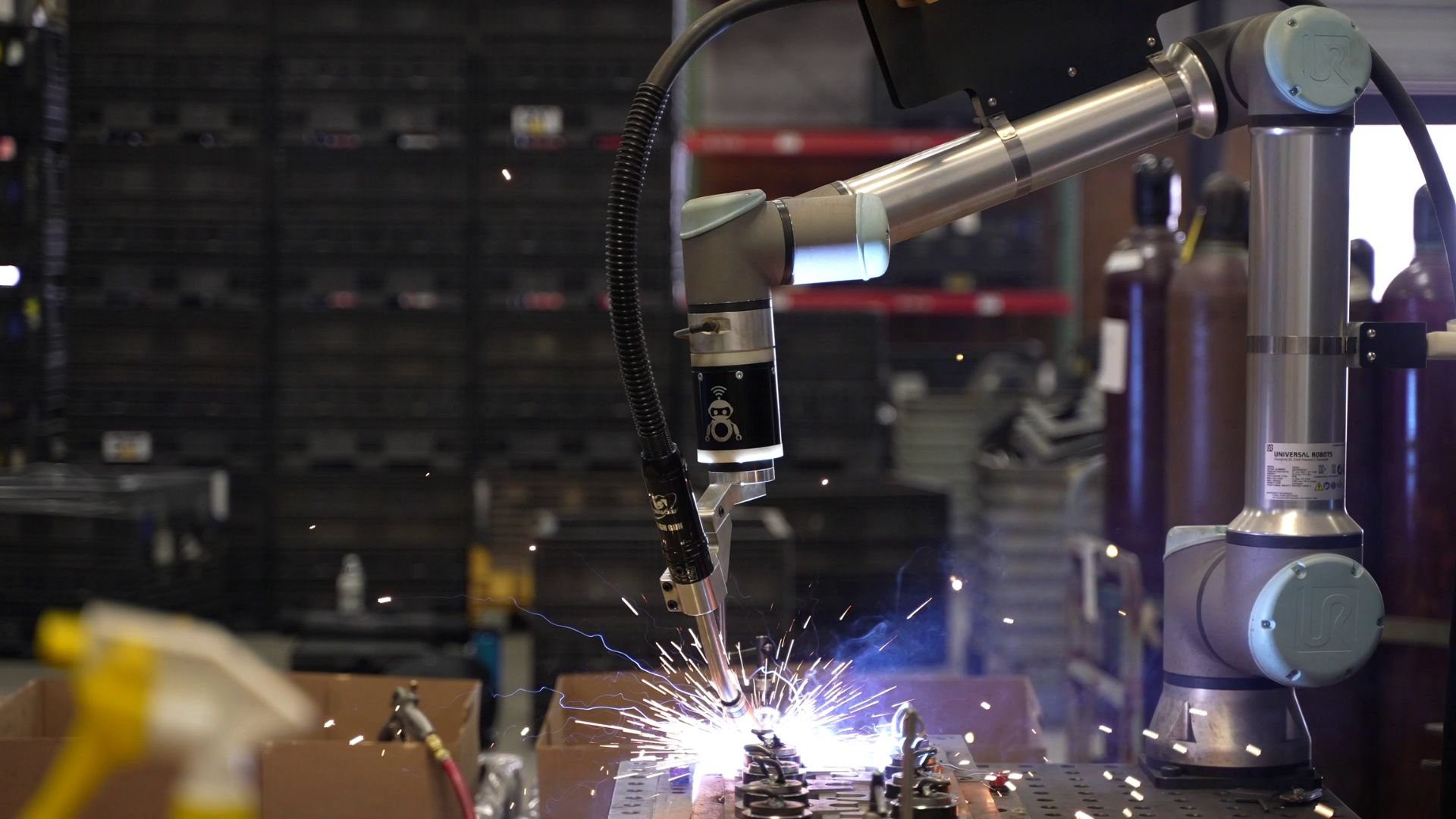 IMS-case-study-cobot-welder