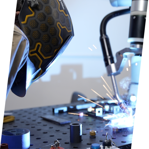 made-for-welders-cobot-welder